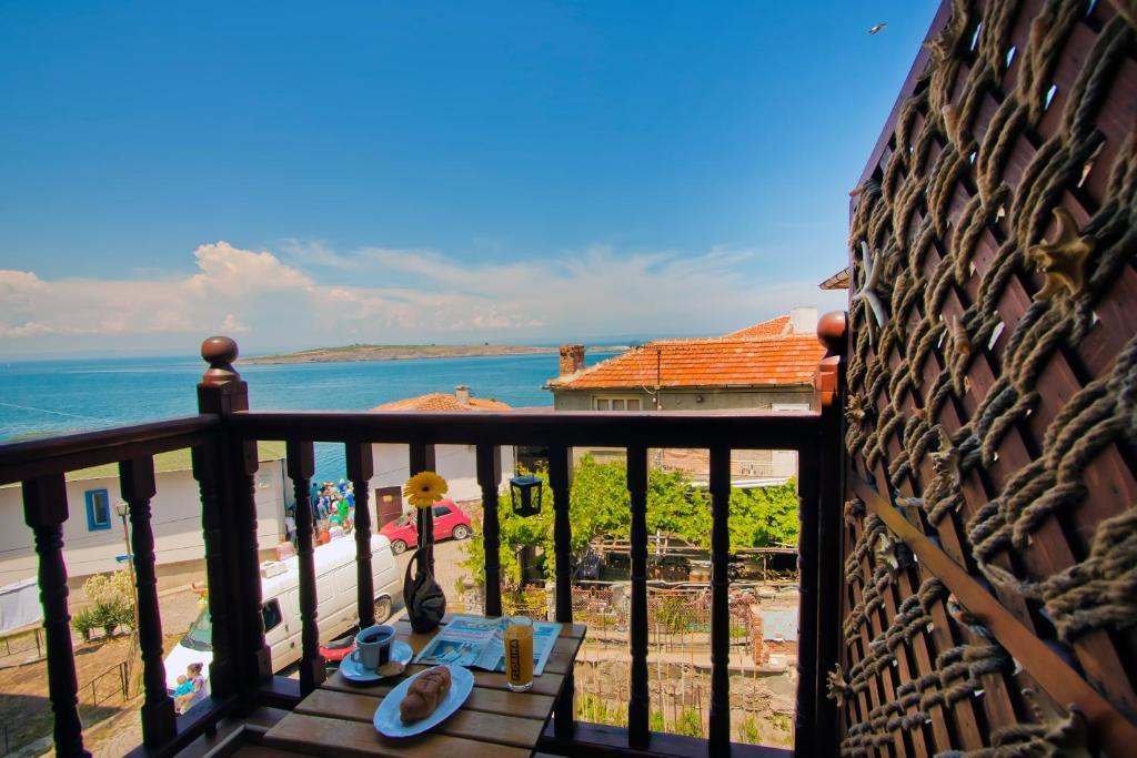 Hotel Albatros Old Town Sozopol Ruang foto